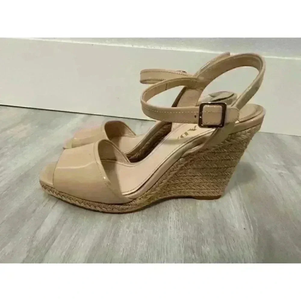 Prada Beige Patent Leather Espadrille Platform Wedge Ankle Strap Sandals Size 37